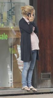 Emilia Fox feet photo thumbnail