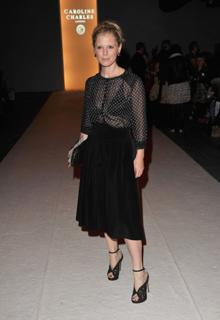 Emilia Fox feet photo thumbnail