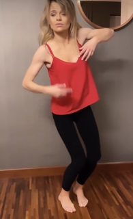 Emilia Komarnicka feet photo 12