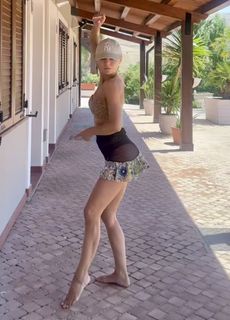 Emilia Komarnicka feet photo 8