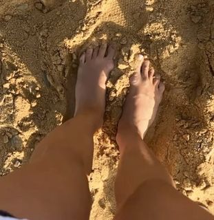 Emilia Komarnicka feet photo 5