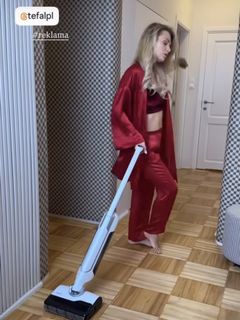 Emilia Komarnicka feet photo 10