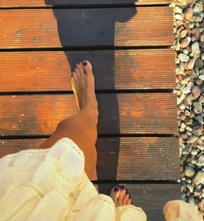 Emilia Komarnicka feet photo 17