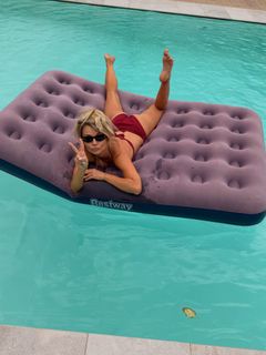 Emilia Komarnicka feet photo 4