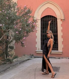 Emilia Komarnicka feet photo 1