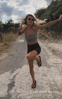 Emilia Komarnicka feet photo 19