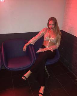 Emilia McCarthy feet photo 9