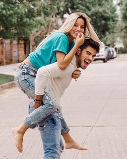 Emilia Mernes feet photo thumbnail