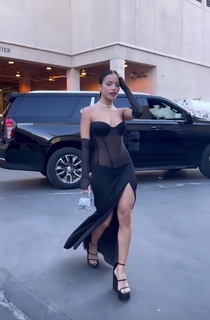 Emilia Mernes feet photo thumbnail