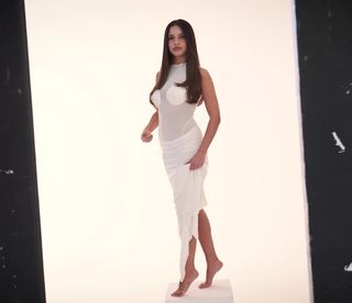 Emilia Mernes feet photo thumbnail