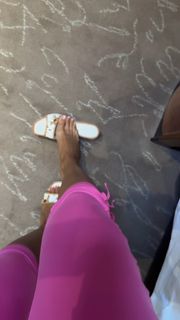 Emilia Mernes feet photo thumbnail