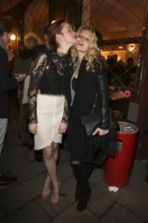 Emilia Schüle feet photo thumbnail