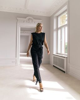Emilia de Poret feet photo 3