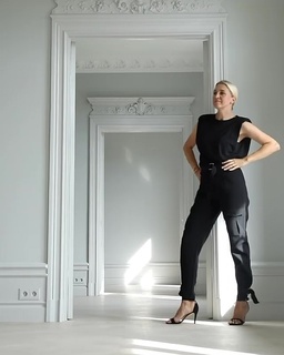 Emilia de Poret feet photo 1