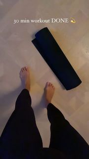 Emilia de Poret feet photo 15
