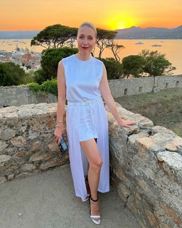 Emilia de Poret feet photo 1