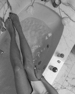 Emilia de Poret feet photo 15