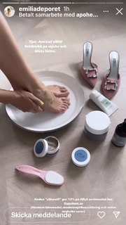 Emilia de Poret feet photo 20