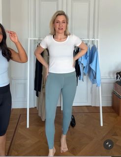 Emilia de Poret feet photo 13