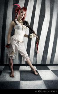Emilie Autumn feet photo 1
