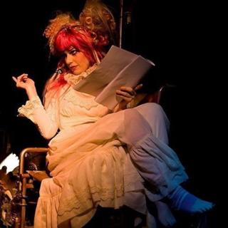 Emilie Autumn feet photo 1