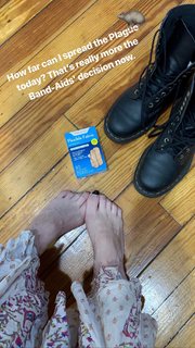 Emilie Autumn feet photo 18