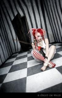 Emilie Autumn feet photo 10