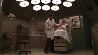 Emilie de Ravin feet photo thumbnail