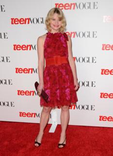 Emilie de Ravin feet photo thumbnail