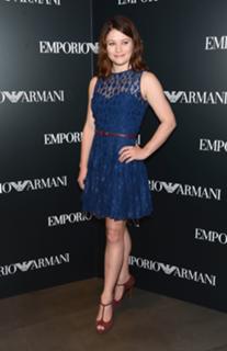 Emilie de Ravin feet photo thumbnail