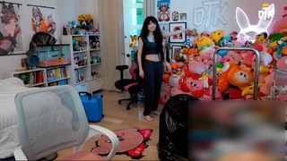 Emily 'Emiru' Schunk feet photo thumbnail