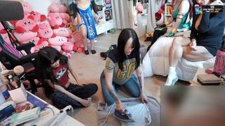 Emily 'Emiru' Schunk feet photo thumbnail