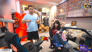 Emily 'Emiru' Schunk feet photo thumbnail