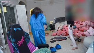 Emily 'Emiru' Schunk feet photo thumbnail