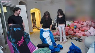 Emily 'Emiru' Schunk feet photo thumbnail