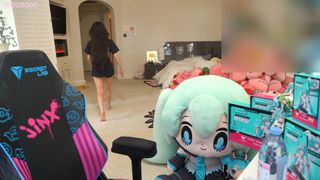 Emily 'Emiru' Schunk feet photo thumbnail