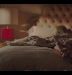 Emily Alyn Lind feet photo thumbnail