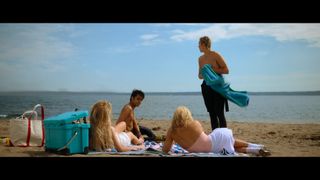 Emily Alyn Lind feet photo thumbnail