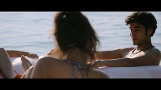 Emily Alyn Lind feet photo thumbnail