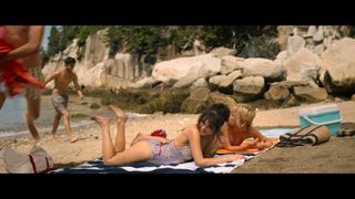 Emily Alyn Lind feet photo thumbnail