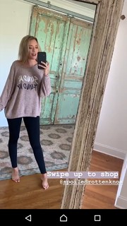 Emily Ann Roberts feet photo 2
