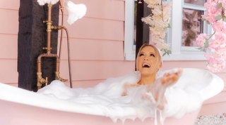 Emily Ann Roberts feet photo 15