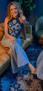 Emily Ann Roberts feet photo 11