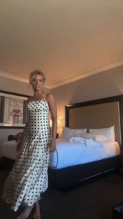 Emily Ann Roberts feet photo 6