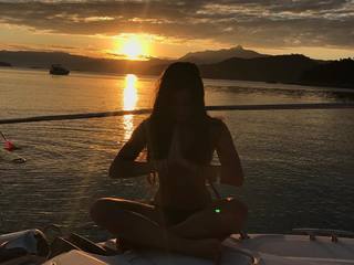 Emily Araujo feet photo 18