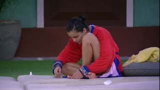 Emily Araujo feet photo 4