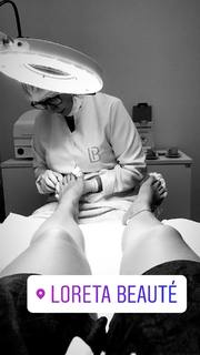 Emily Araujo feet photo 9