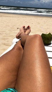 Emily Araujo feet photo 11