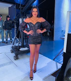 Emily Araujo feet photo 11