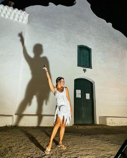 Emily Araujo feet photo 4
